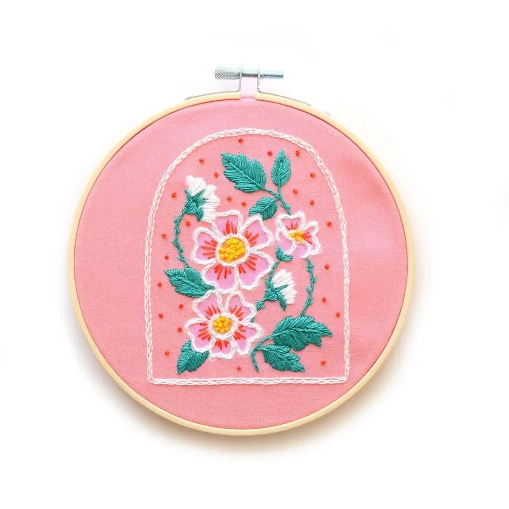 Antiquaria DIY Embroidery Kit: Roses Embroidery Patch Kit Craft Pink Floral New